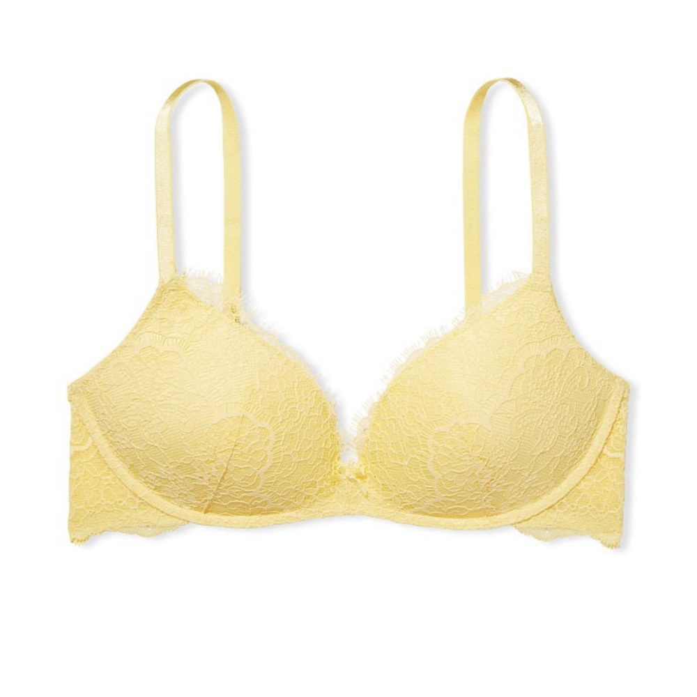 Brand new VS Dream Angles wireless bra